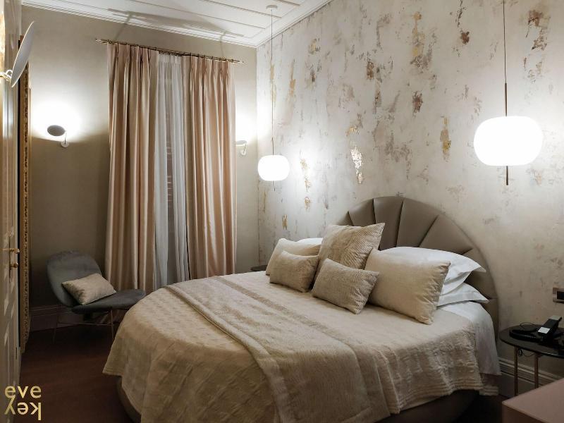 Castellano & Hotel 4*